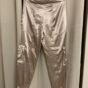 High waisted satin GUESS cargo pant